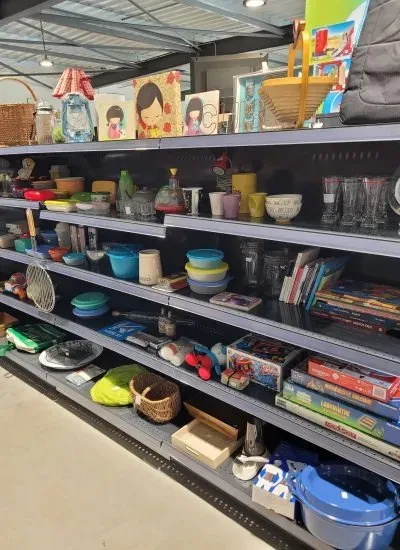 vide grenier à Saint-Benoît